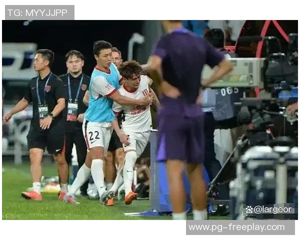 中超精彩对决切尔西逆转那不勒斯红牌事件引发全场热议与十大进球回顾