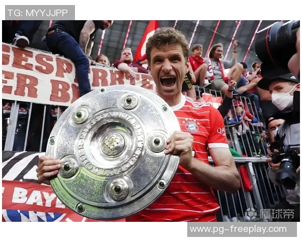 世界杯惊现冷门拜仁与多特蒙德战成平局红牌事件引发全场热议 世界杯惊现冷门拜仁与多特蒙德战成平局红牌事件引发全场热议