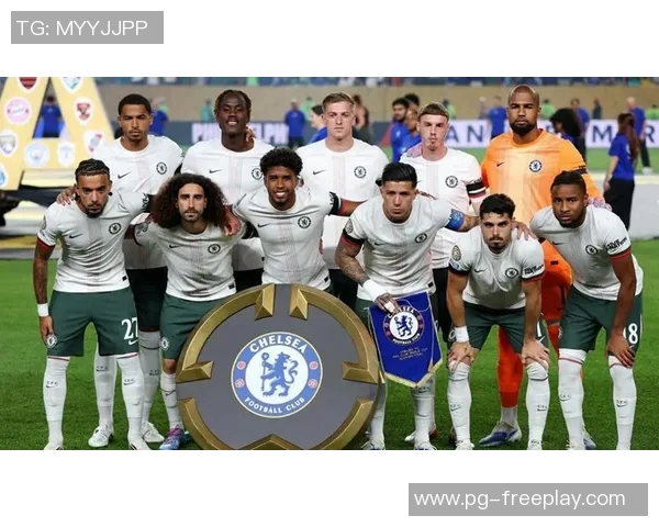 世界杯波尔图与切尔西激战成平局乌龙球成比赛转折点引发热议 世界杯波尔图与切尔西激战成平局乌龙球成比赛转折点引发热议