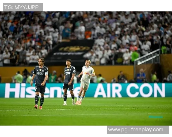 中超精彩对决国米逆转皇马全场沸腾赛后点评引热议 中超精彩对决国米逆转皇马全场沸腾赛后点评引热议